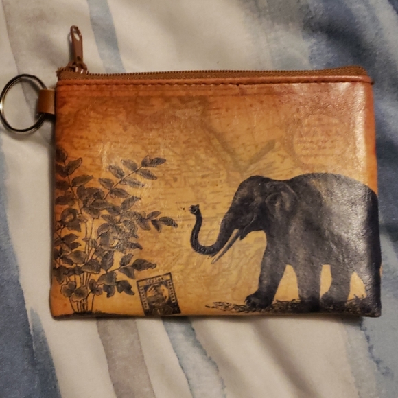 Accessories - Wallet/pouch